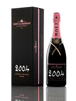 Moët & Chandon Grand Vintage Rosé 2004 Packshot