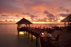 Restaurant-Trio-Sunset-04-Fushi